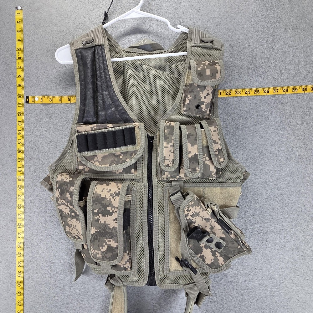 UTG Tactical Vest‎ Medium Green Digital Camo Hunting Chest Rig Military Nylon